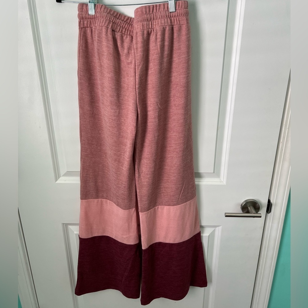 Beach Riot Lounge Pant Size Small - Picture 7 of 7
